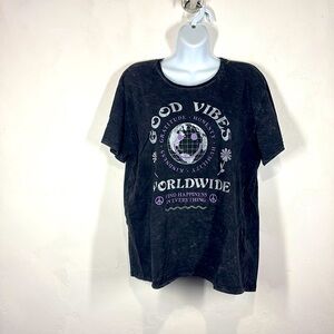 Hollister Must-Have Collection black Good Vibes tee size large